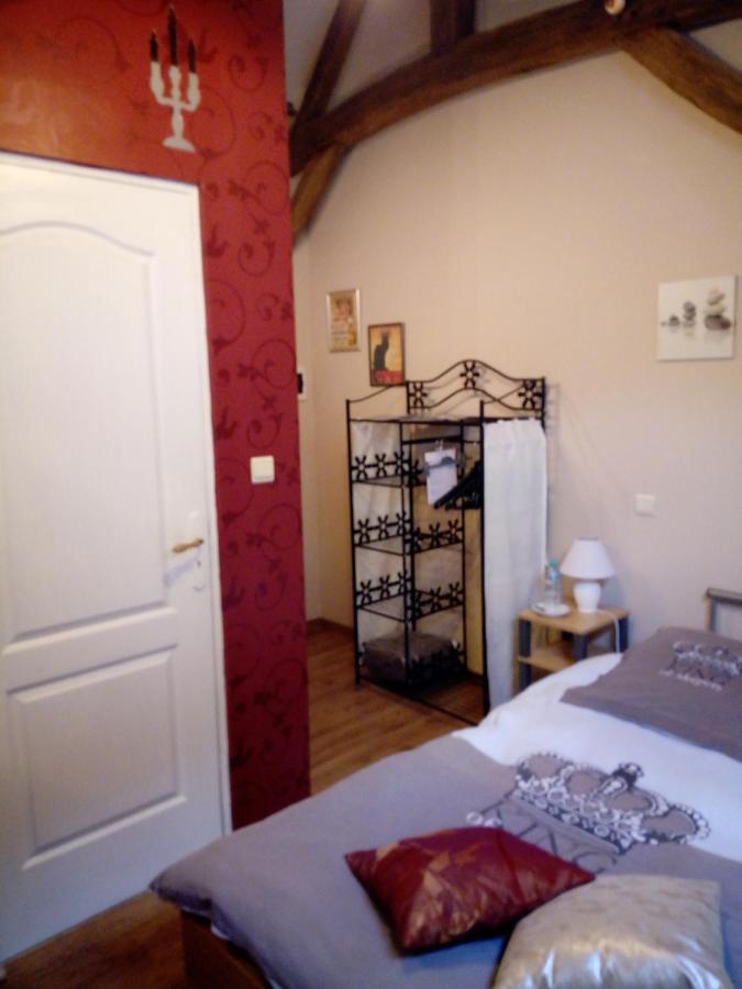 La Gentilhommiere Du Chateau De Ragnies Luaran gambar